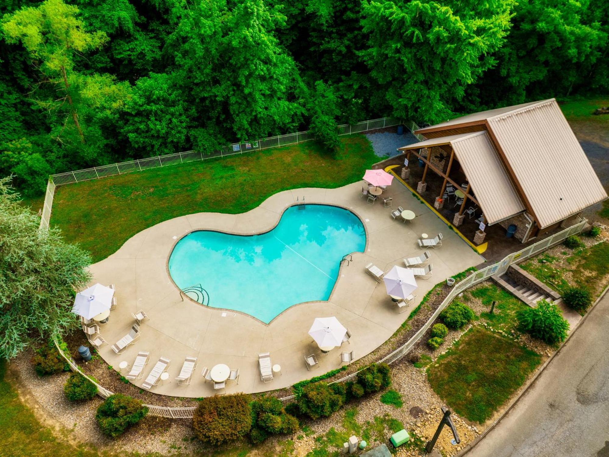 Alpine Resort Near Dollywood, Hot Tub, Game Room, Outdoor Pool, Fast Wifi Pigeon Forge Exterior foto